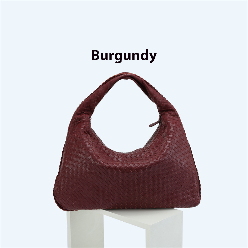 Jessie - Hobo-Tasche aus Schaffell