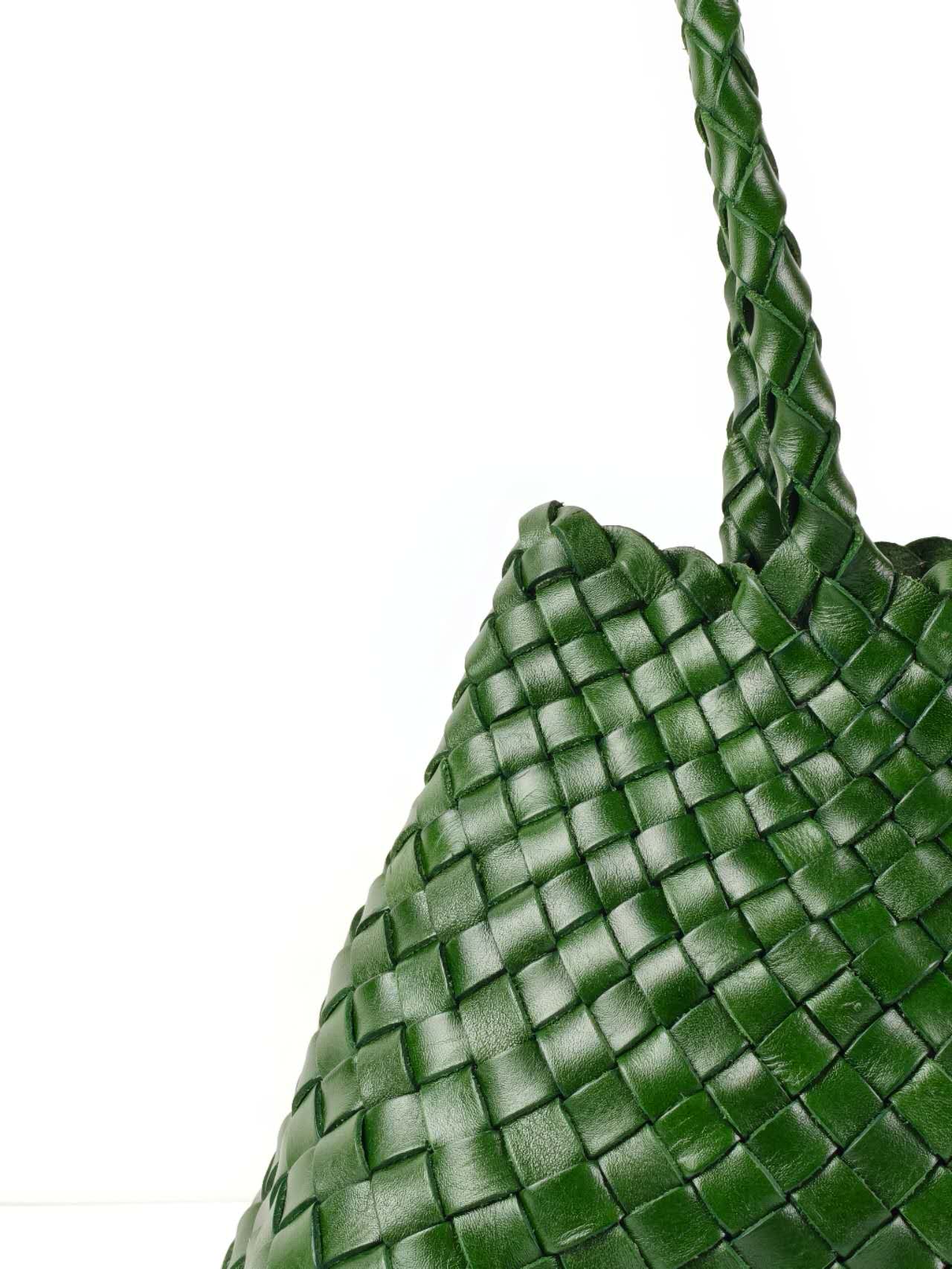 Opal_green_detail