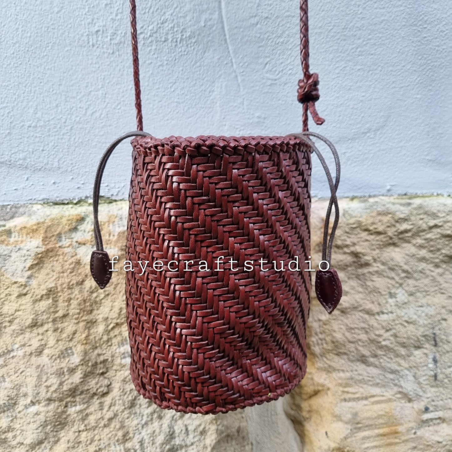 Serena - Handmade retro leather woven top layer cowhide crossbody bucket bag