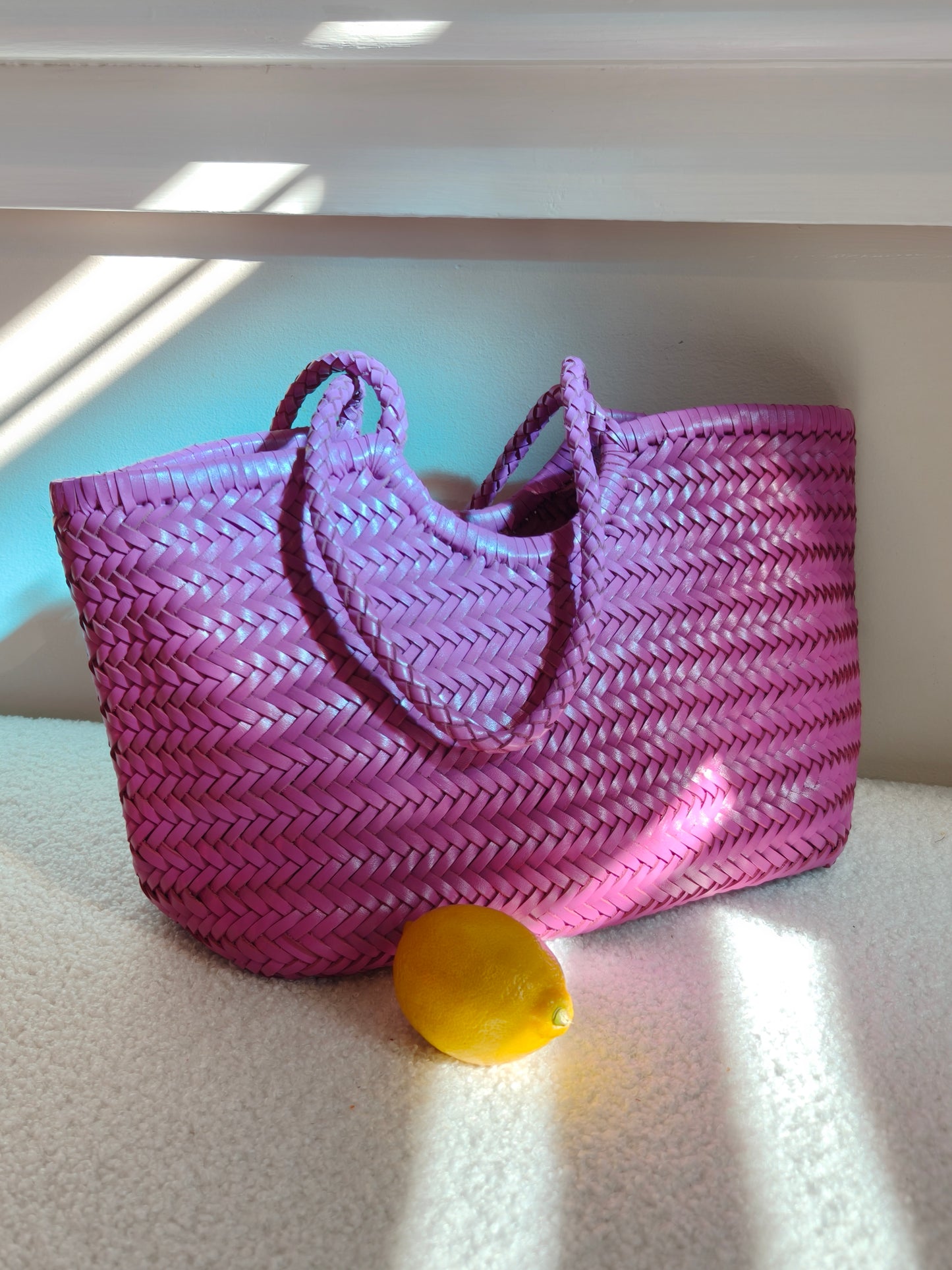 Phoebe - GROSSE 100 % handgefertigte Schultertasche aus echtem, gewebtem Rindsleder in der obersten Schicht