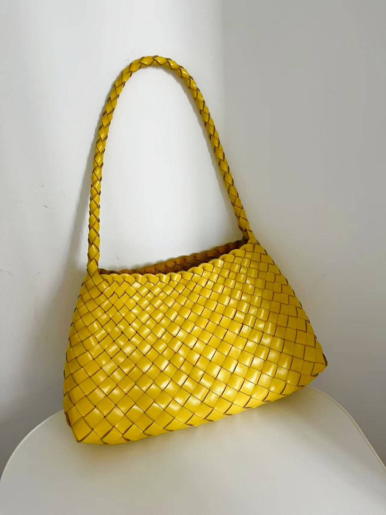 Emma - 2025 New Summer Colour Collection | Handmade Retro Cowhide Leather Shoulder Bag