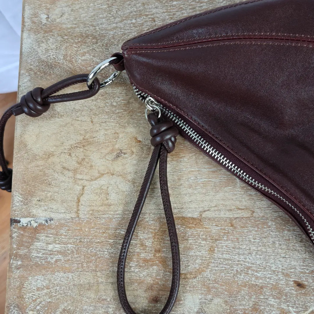 Solara - Genuine Leather Crescent Saddle Bag – Women's Crossbody Shoulder Bag