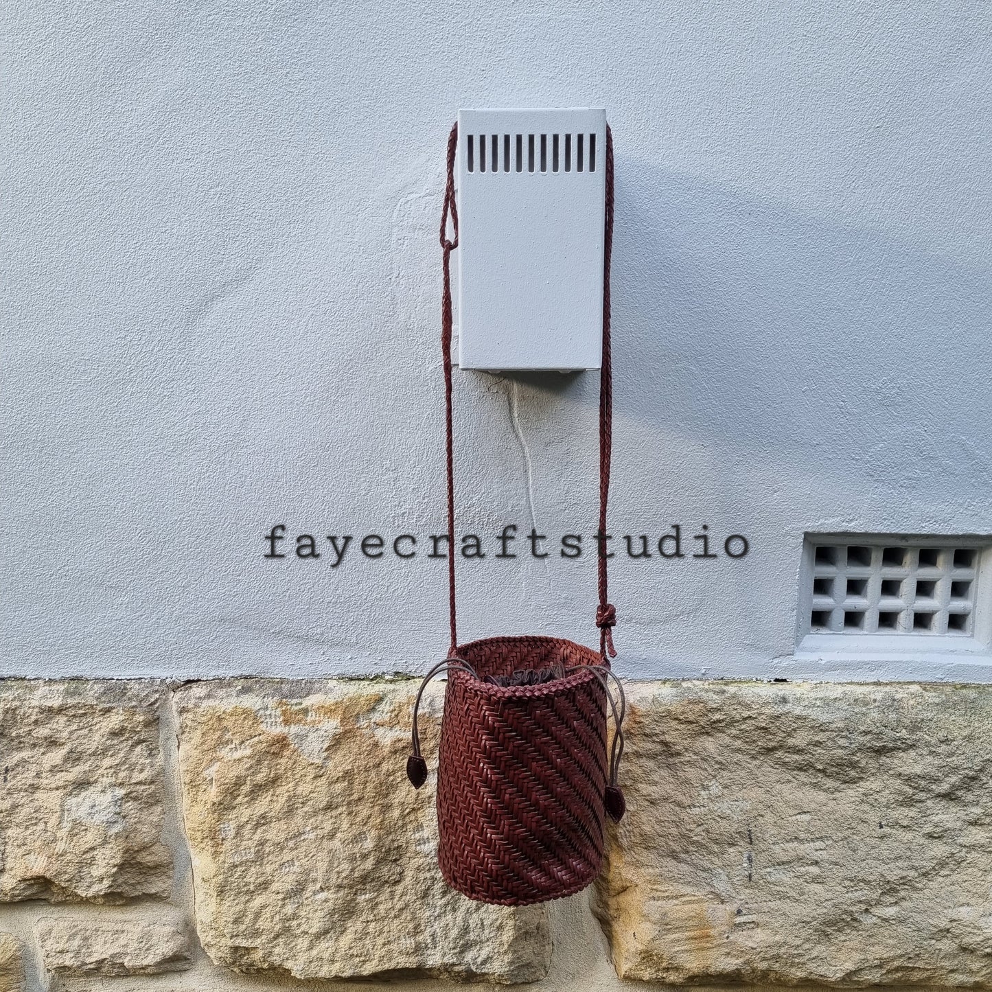 Serena - Handmade retro leather woven top layer cowhide crossbody bucket bag