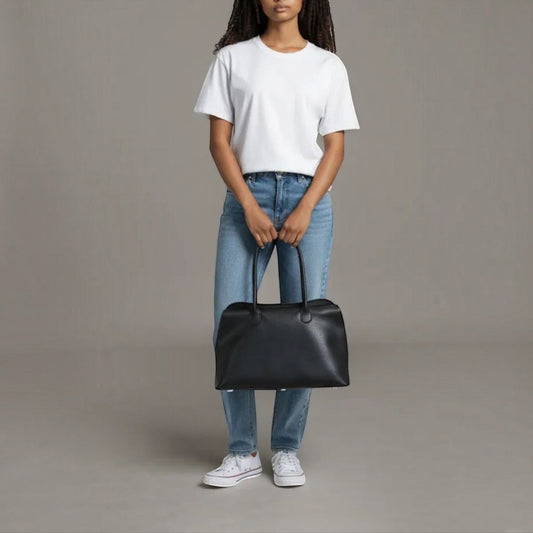 Elegant Valentina Tote bag in genuine leather with spacious interior and shoulder strap