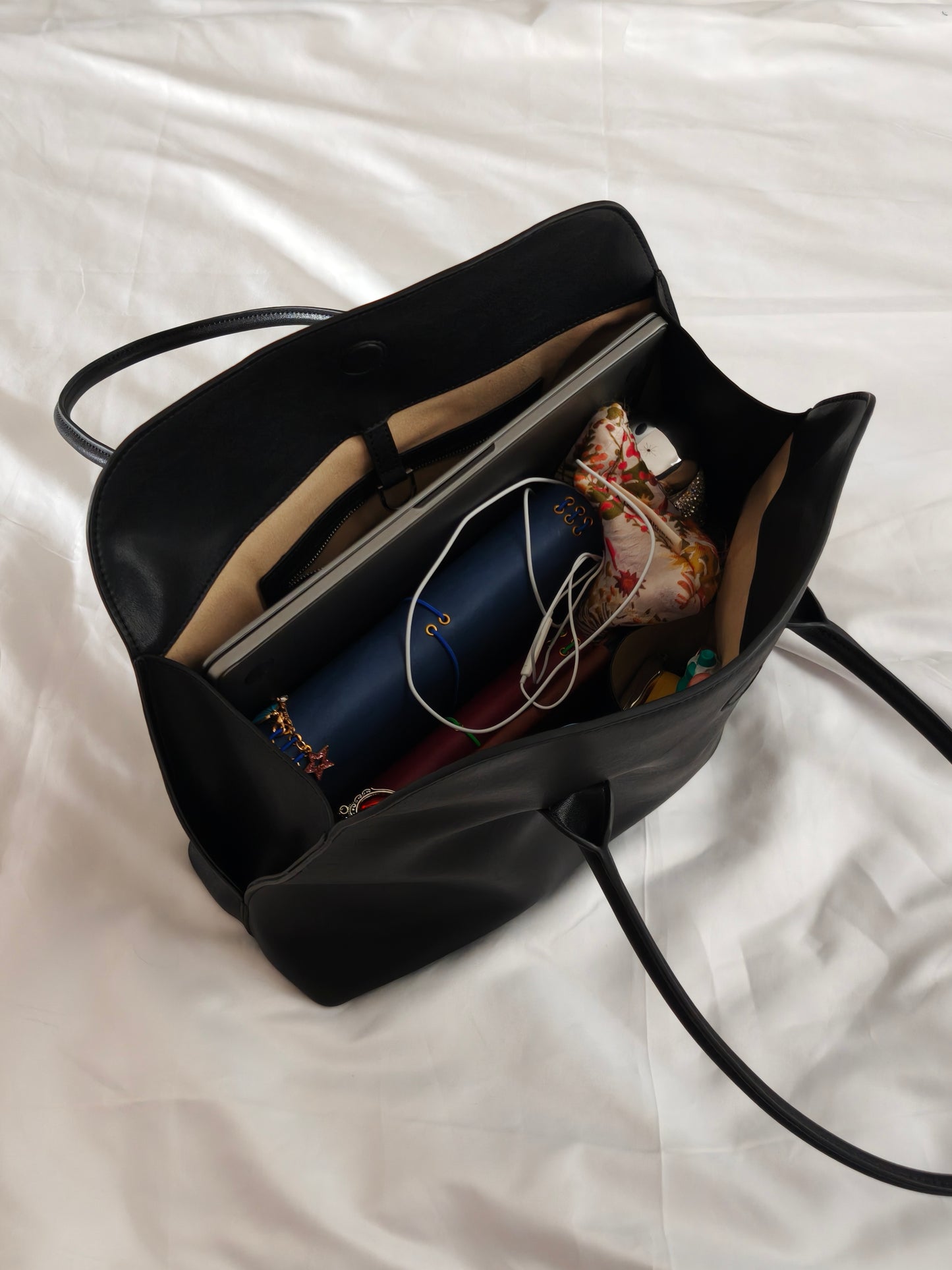 Valentina Tote