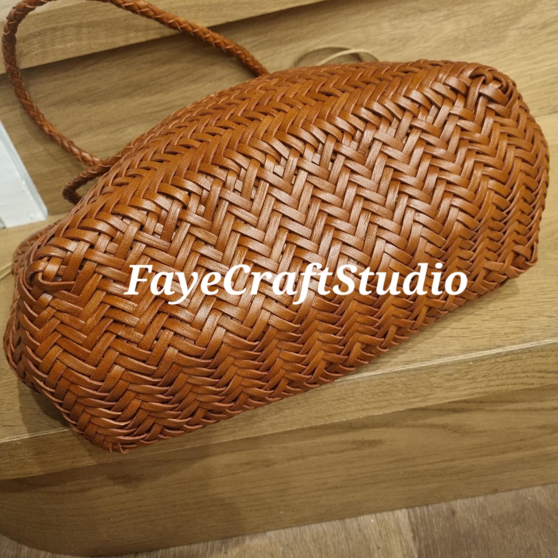 FayeCraftStudio handmade genuine TOP LAYER cowhide woven leather shoulder bag, Vegetable Basket, tote bag, everyday bag