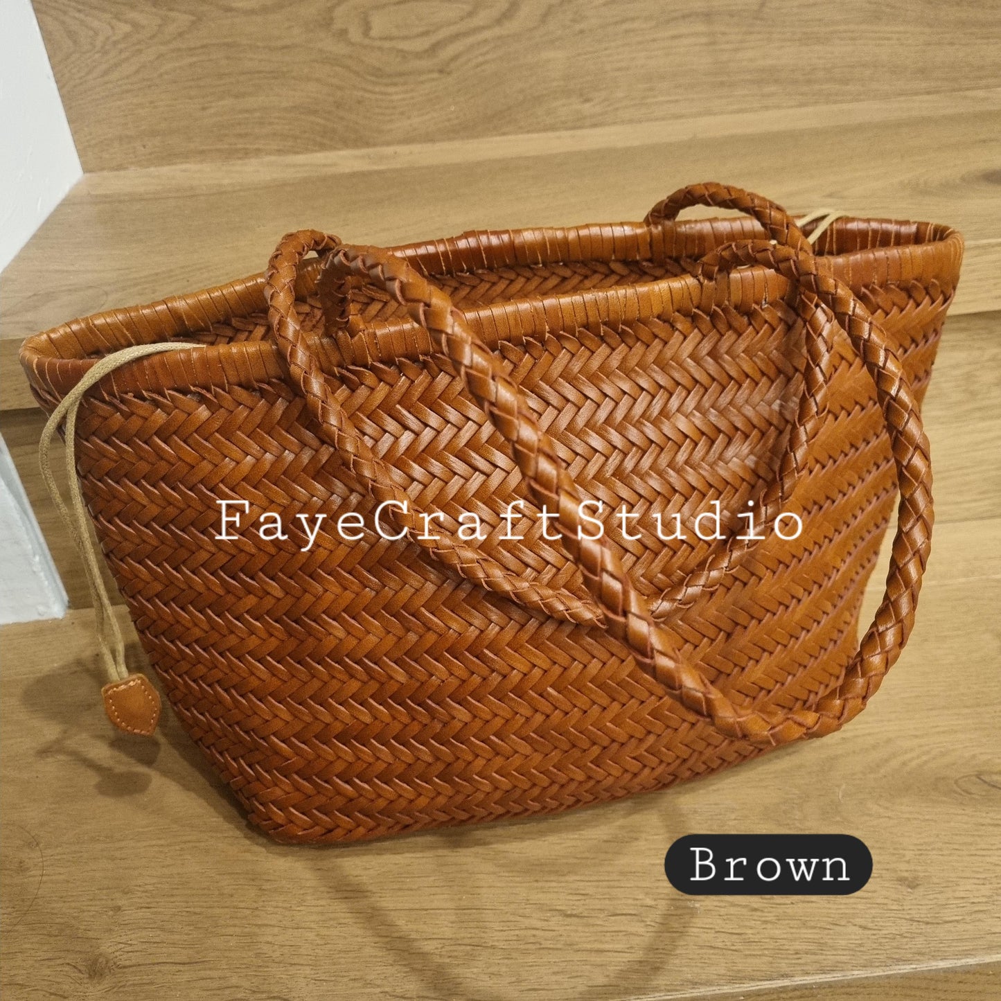 FayeCraftStudio handmade genuine TOP LAYER cowhide woven leather shoulder bag, Vegetable Basket, tote bag, everyday bag