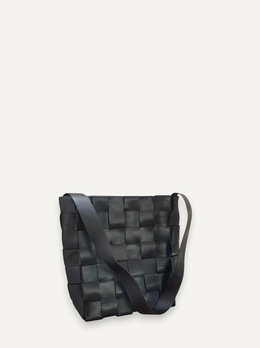 Brooklyn Shoulder Bag crafted from genuine cowhide leather with soft cotton lining and magnetic closure