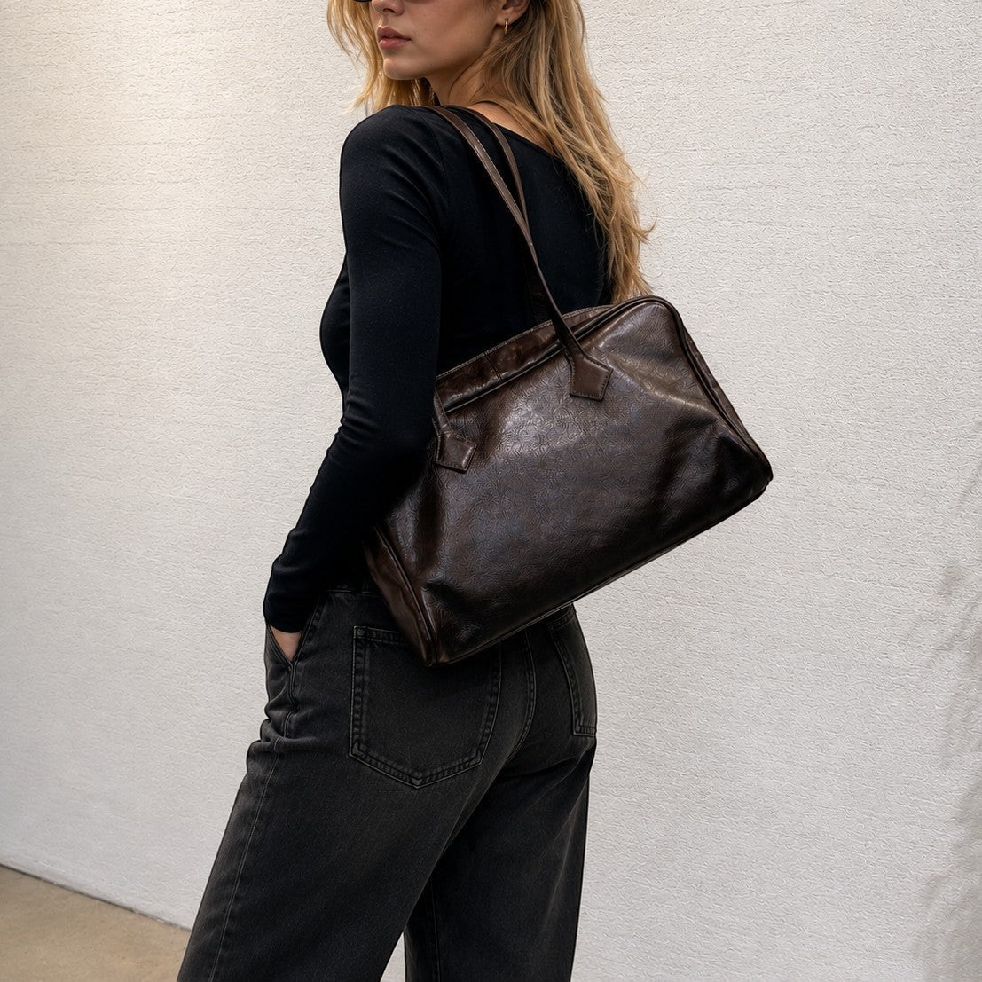 Box 35 full-grain leather structured tote bag with triple-zip compartments and polished fabric interior lining
