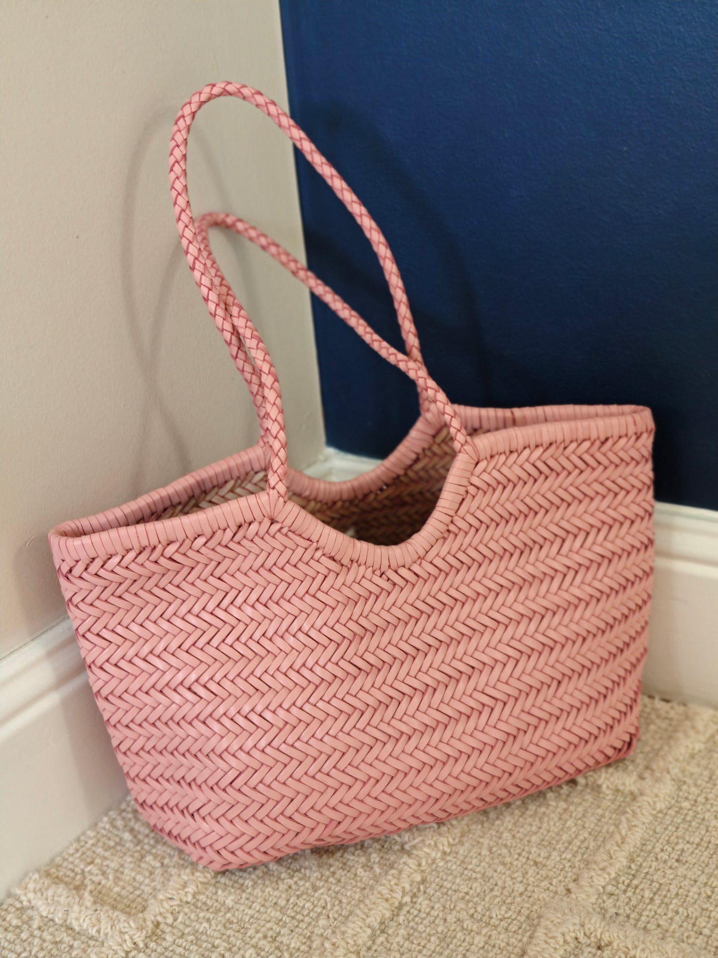 Phoebe - GROSSE 100 % handgefertigte Schultertasche aus echtem, gewebtem Rindsleder in der obersten Schicht
