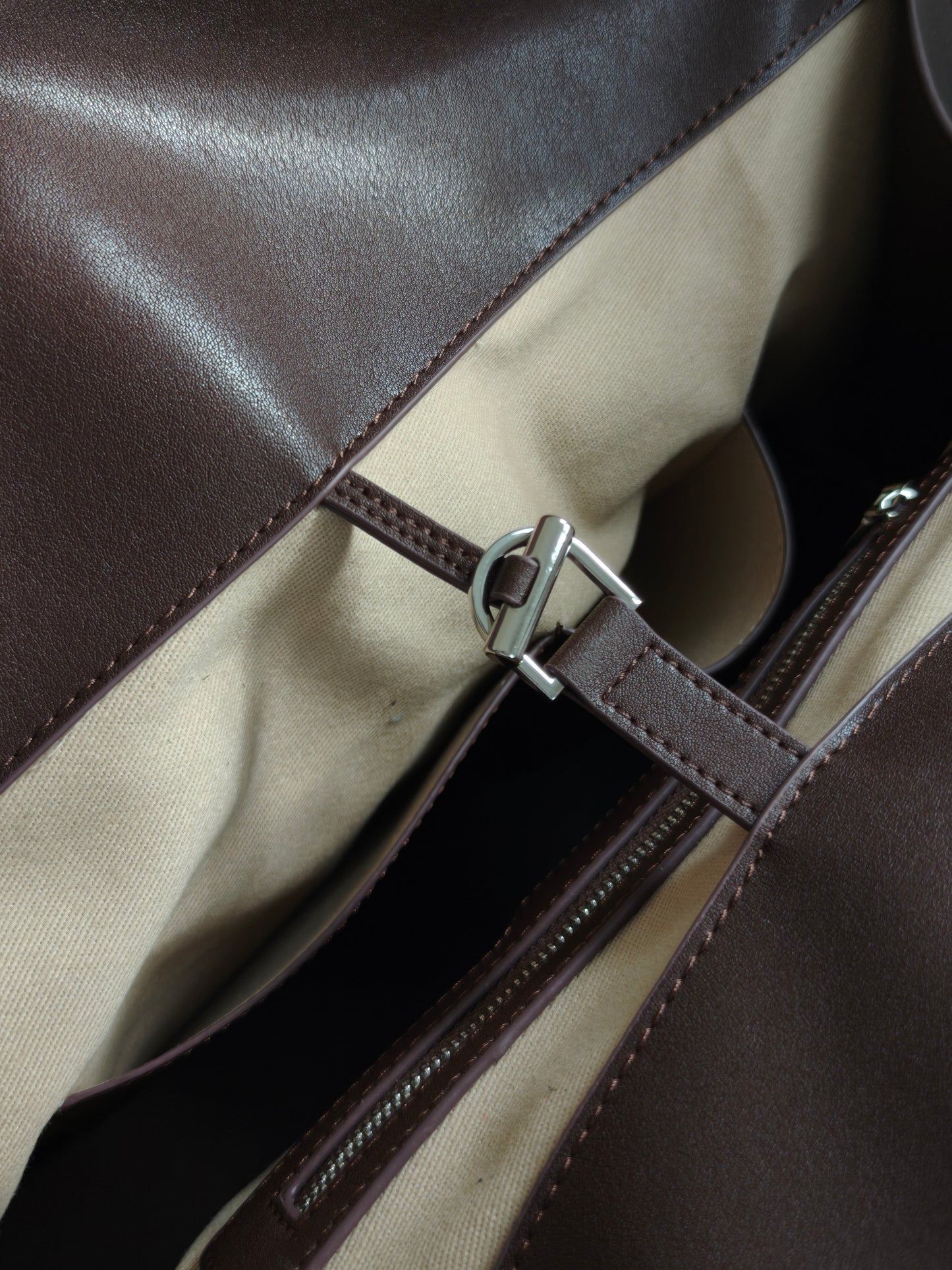 Valentina — Full-Grain Leather Commuter & Laptop Tote