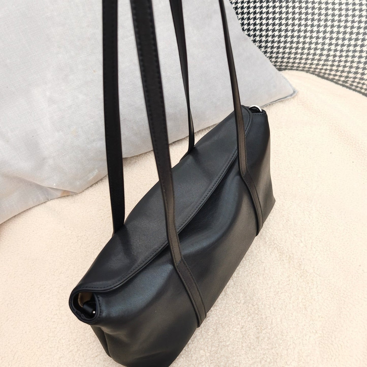 Ashley Leather Shoulder Bag