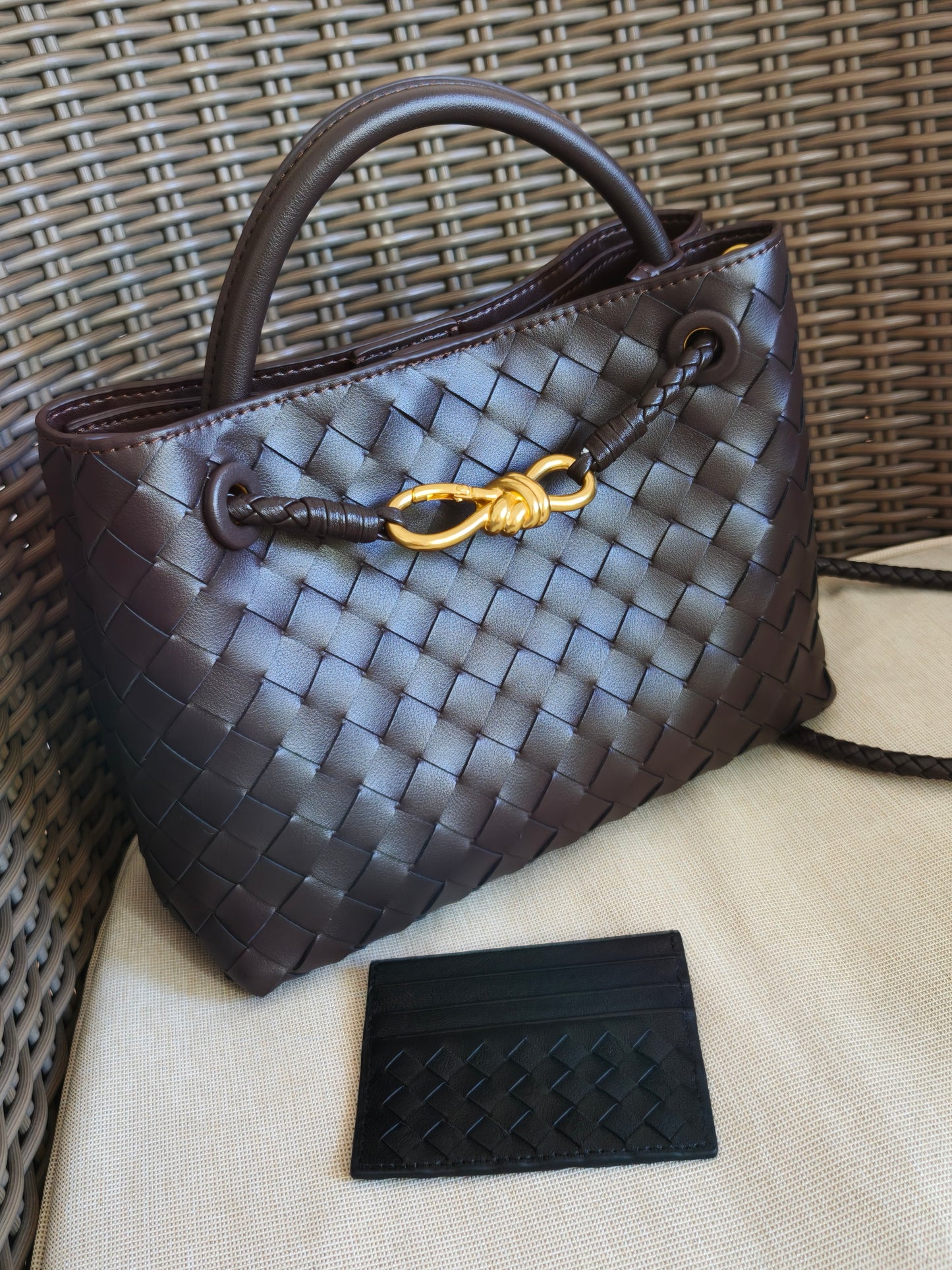 Jade - Crosswoven Leather Shoulder Bag – Dual Compartment