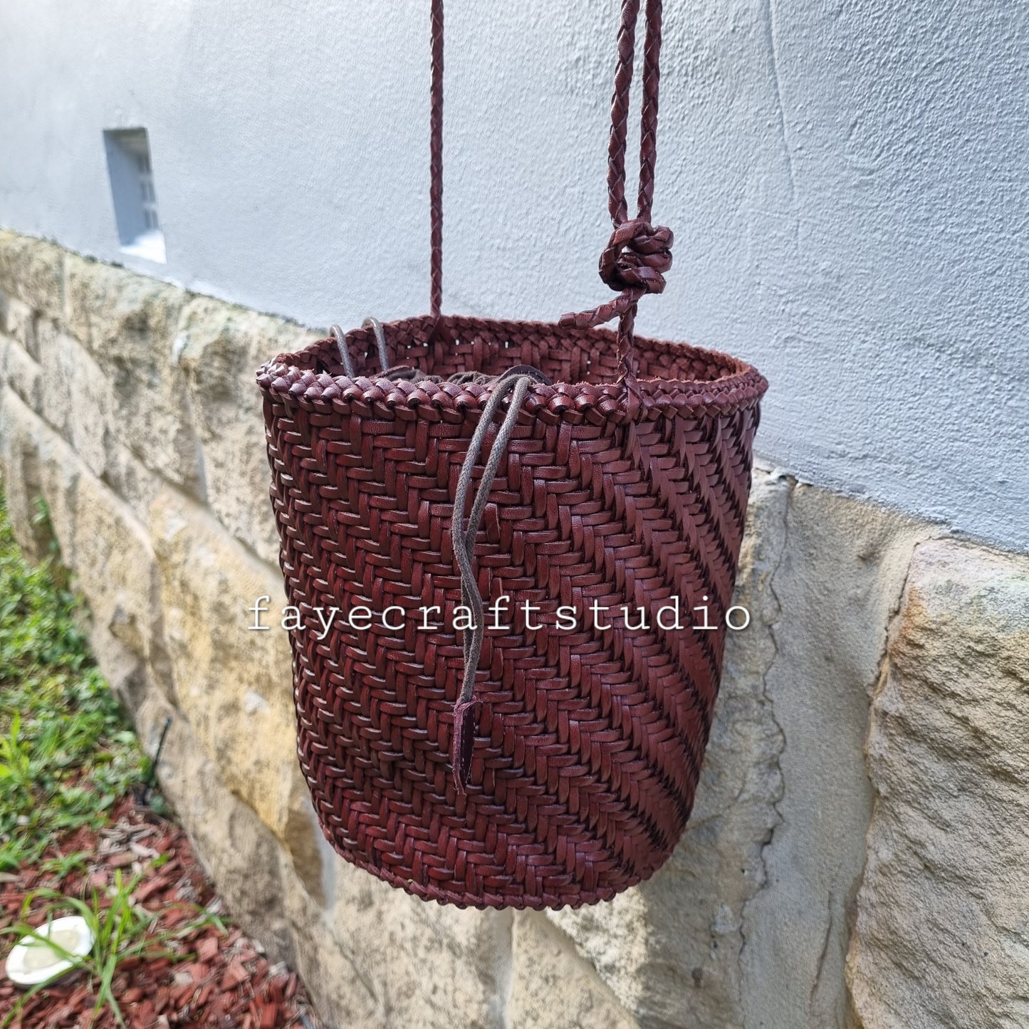 Serena - Handmade retro leather woven top layer cowhide crossbody bucket bag