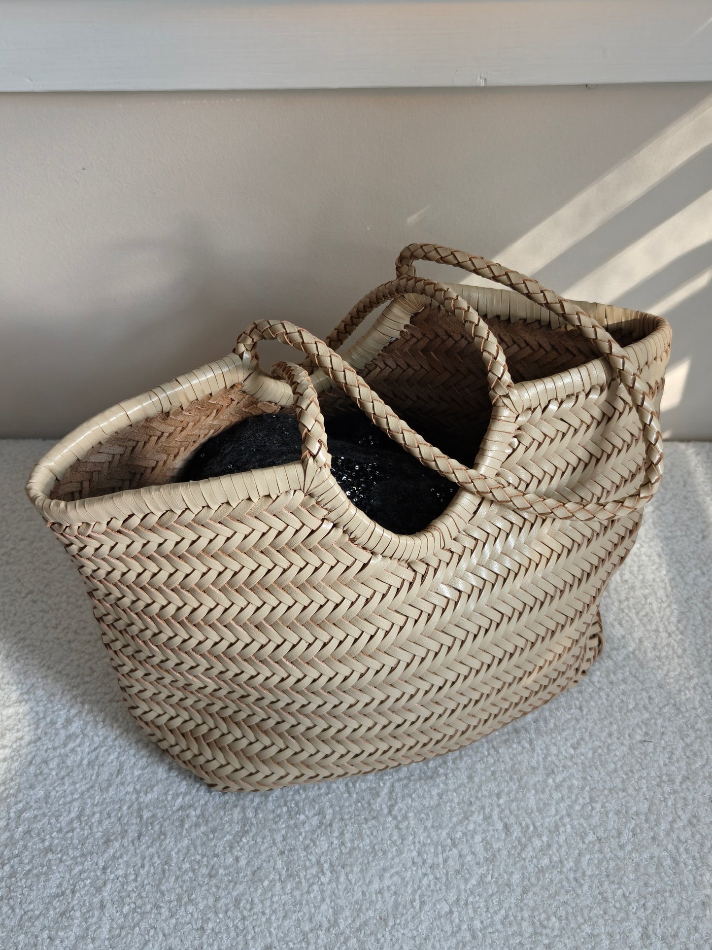 Phoebe - GROSSE 100 % handgefertigte Schultertasche aus echtem, gewebtem Rindsleder in der obersten Schicht