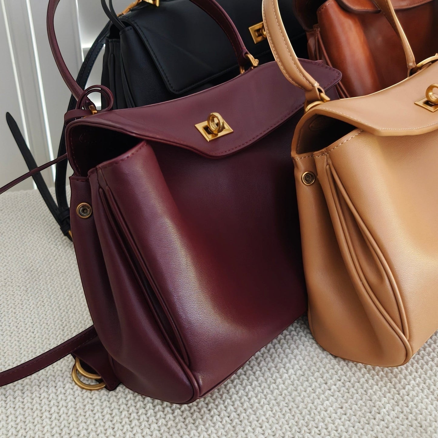 Harper Medium Size Leather Shoulder Bag