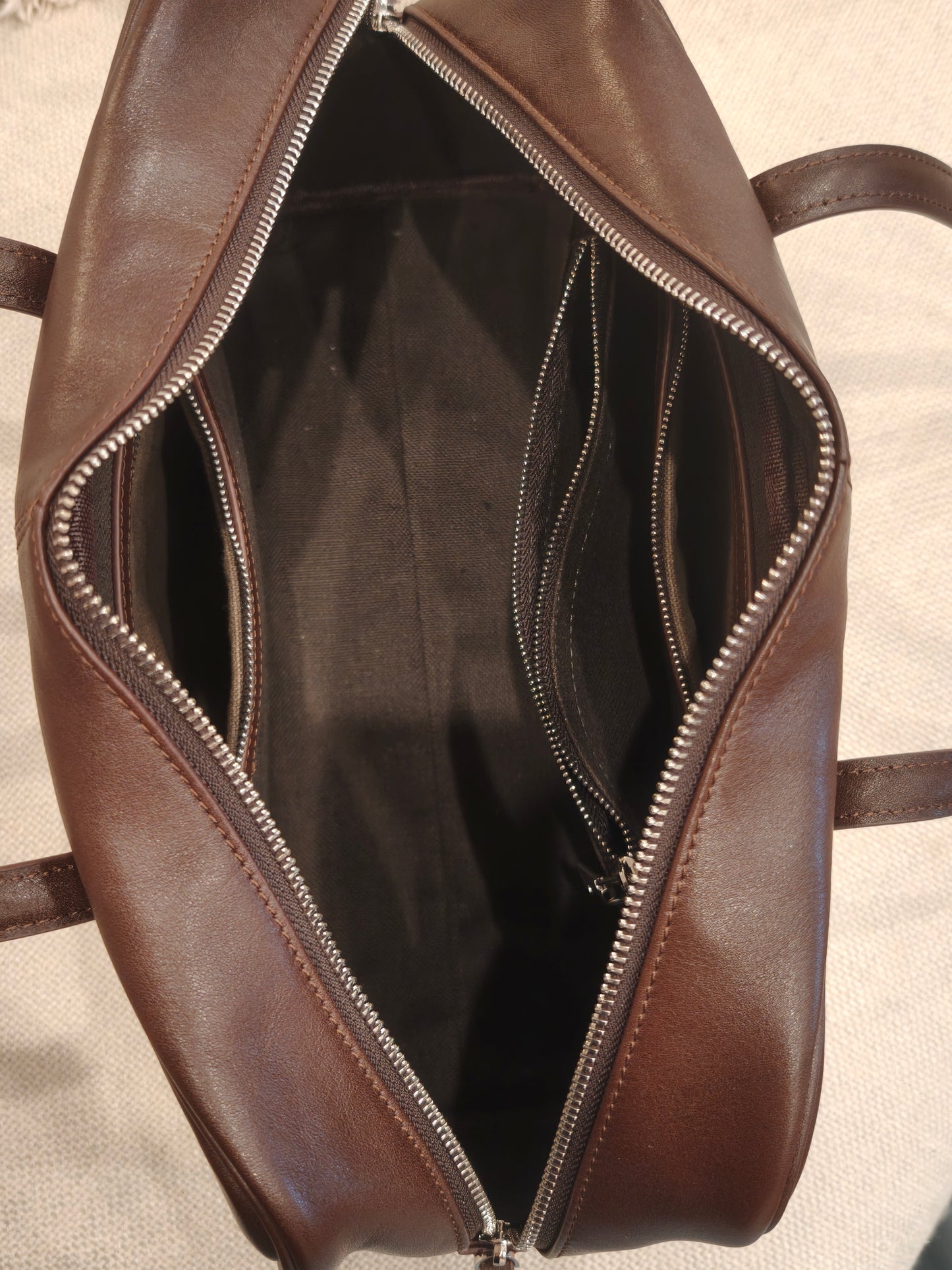 Box 35 — Full-Grain Leather Commuter & Laptop Tote(Pre-order 4-6weeks)