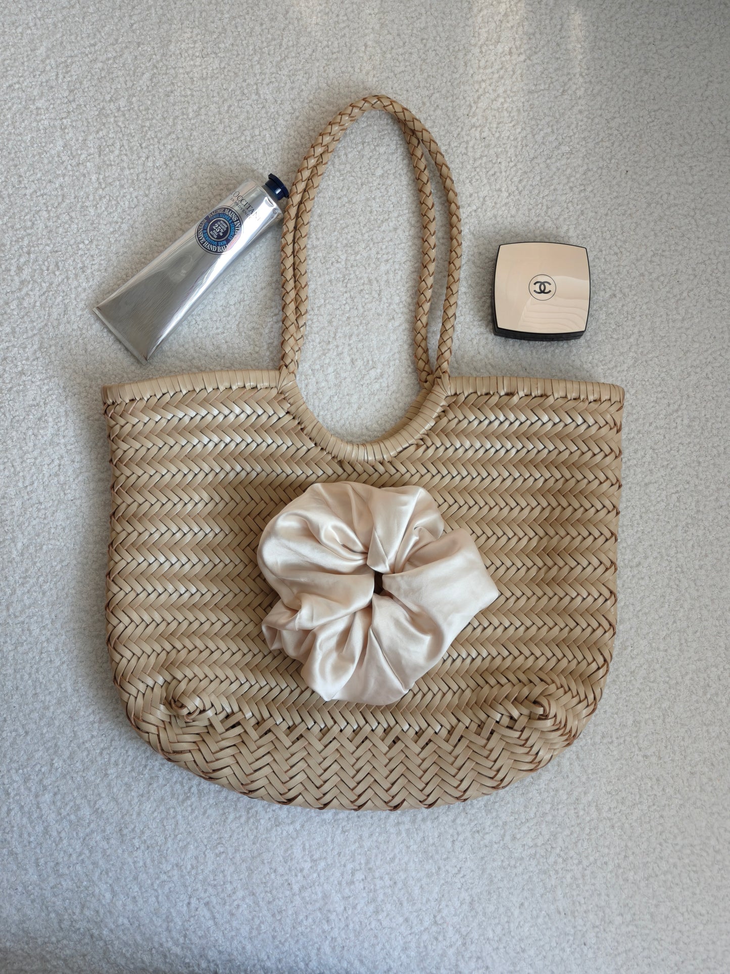 Phoebe - GROSSE 100 % handgefertigte Schultertasche aus echtem, gewebtem Rindsleder in der obersten Schicht